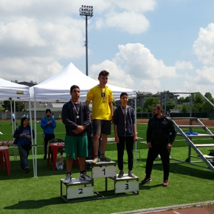 Cormano capitale dei Giochi studenteschi.       IC Manzoni premiato