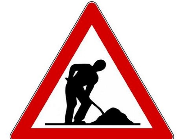 Lavori quarta corsia dinamica A4: istituito temporaneamente un senso unico alternato nel sottopasso autostradale di via Vittorio Veneto 