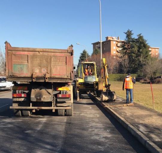 Appalto manutenzione strade e marciapiedi. Iniziano i lavori